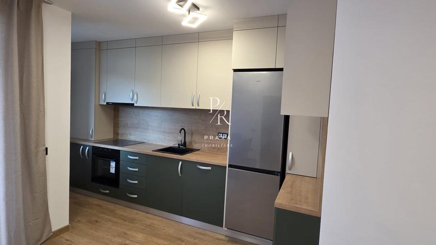 Apartament cu 2 camere semidecomandat, mobilat în Florești