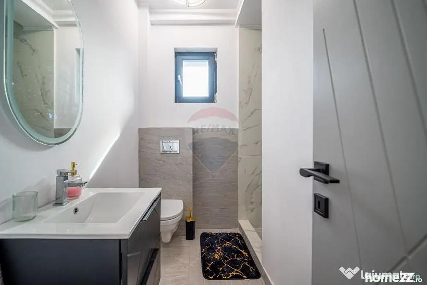 Apartament cu 2 camere decomandat în Zamora