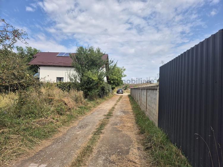 Teren Construcții intravilan de 650 mp, în Sânpetru