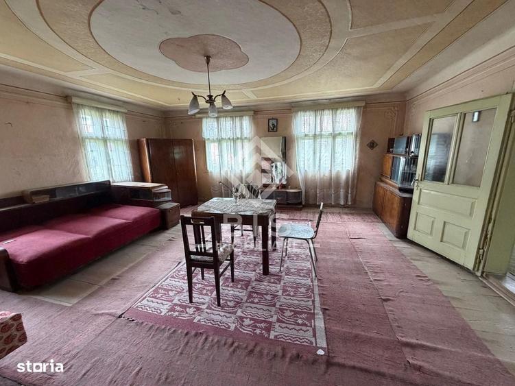 Casă cu 2 camere în Rusu Bârgăului