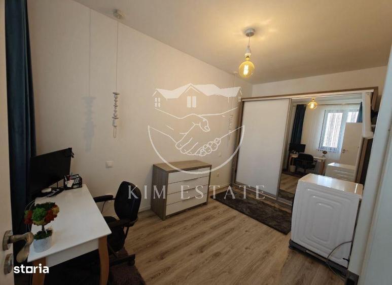 Apartament cu 3 camere, mobilat în Central