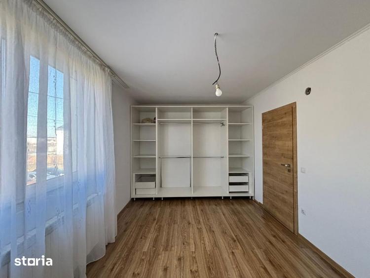 Casă cu 4 camere cu Teren 240 Mp în Central