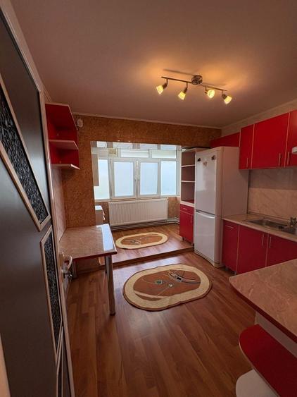 Apartament cu 2 camere decomandat în Steaua