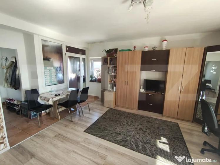 Garsonieră decomandată în Sânmartin