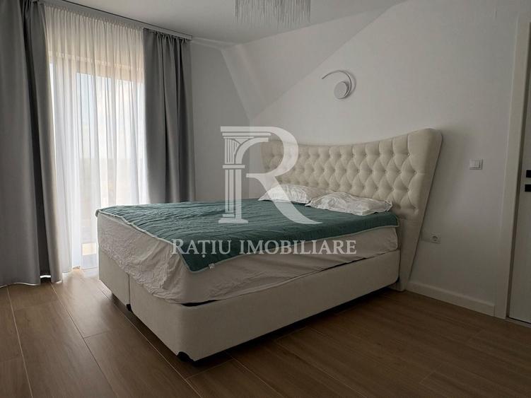 Duplex cu 6 camere cu Canalizare în Nord-Est