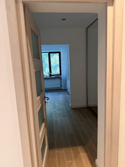 Apartament cu 3 camere circular, mobilat în Unirii