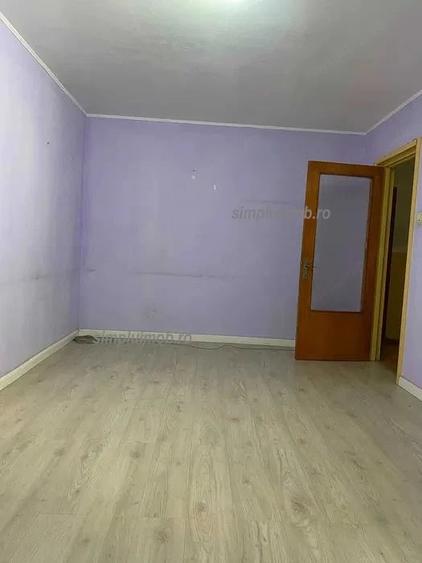 Apartament cu 2 camere decomandat în Camil Ressu