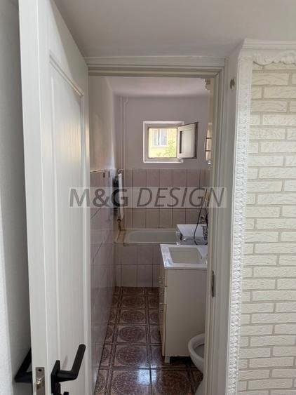 Apartament cu 2 camere nedecomandat în Girocului