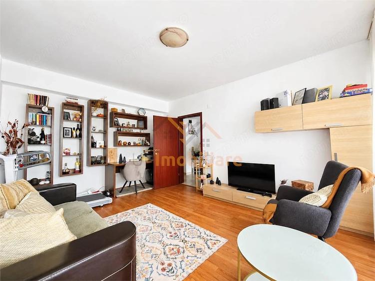 Apartament cu 2 camere decomandat în Iosia