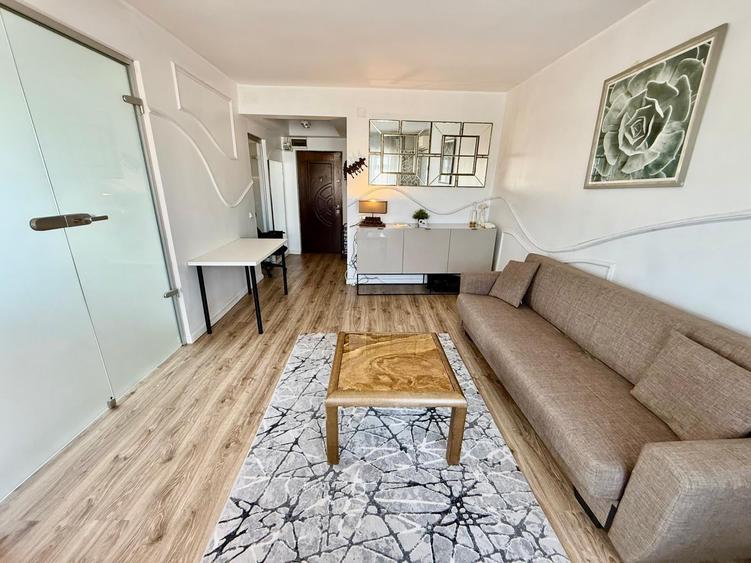 Apartament cu 2 camere semidecomandat în Națiunile Unite