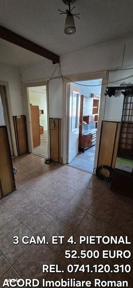 Apartament cu 3 camere decomandat în Central