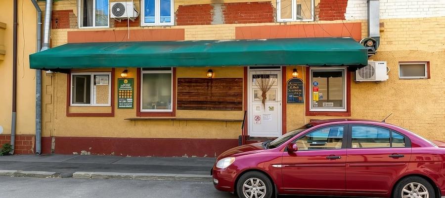 Spațiu comercial, de 60 mp, în Banu Manta