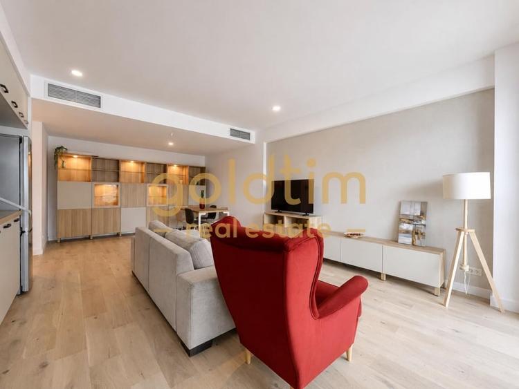 Apartament cu 2 camere semidecomandat, mobilat în P-ta Presei Libere