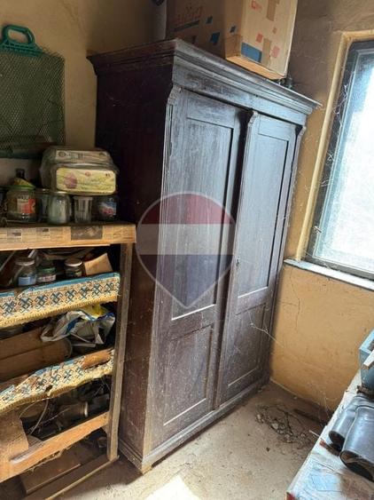 Casă individuală cu 4 camere cu Teren 3362 Mp în Mireșu Mare