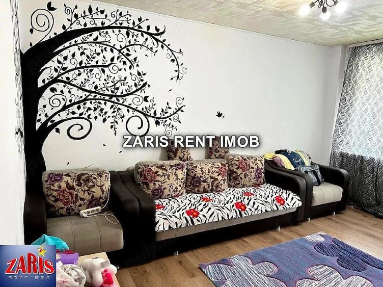 Apartament cu 3 camere decomandat în Sud