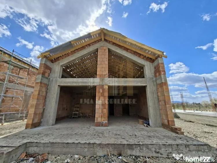 Casă cu 4 camere cu Teren 525 Mp în Sânpetru