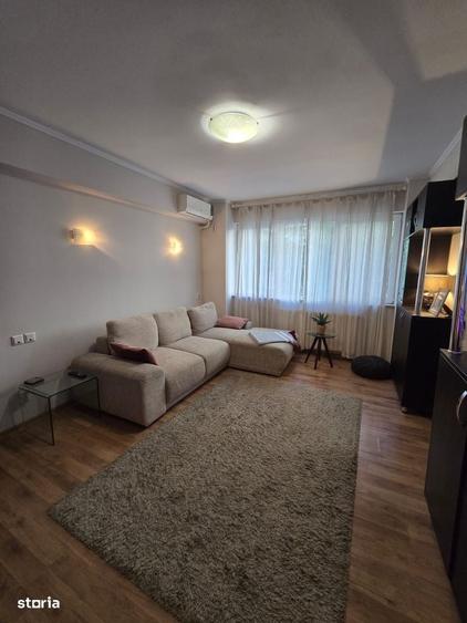 Apartament cu 2 camere în Calea Victoriei