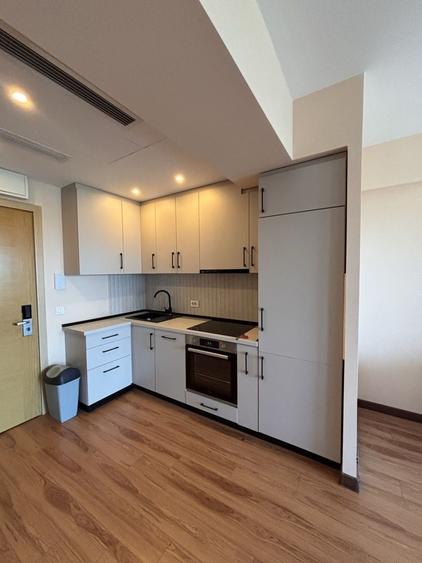 Apartament cu 2 camere semidecomandat în Văcăresti