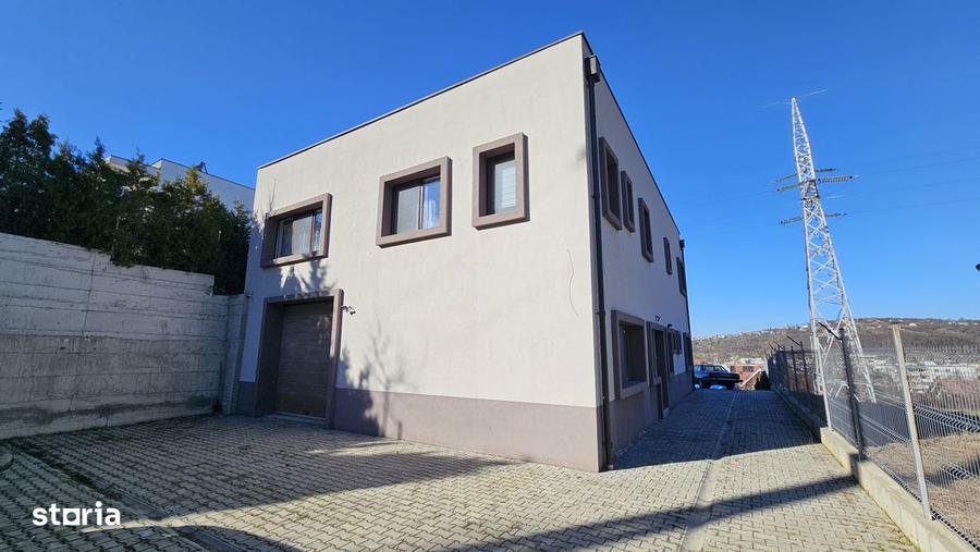 Spațiu comercial, de 200 mp, în Calea Sighisoarei