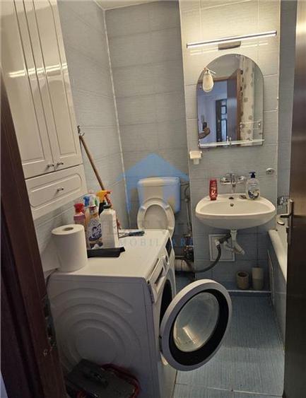 Apartament cu 2 camere decomandat în Mărăști