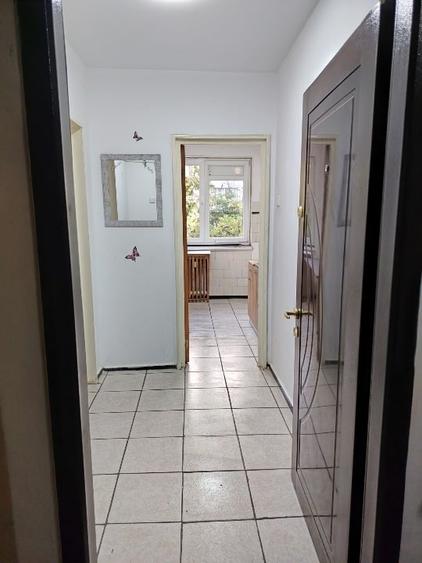 Apartament cu 2 camere semidecomandat, mobilat în Obor