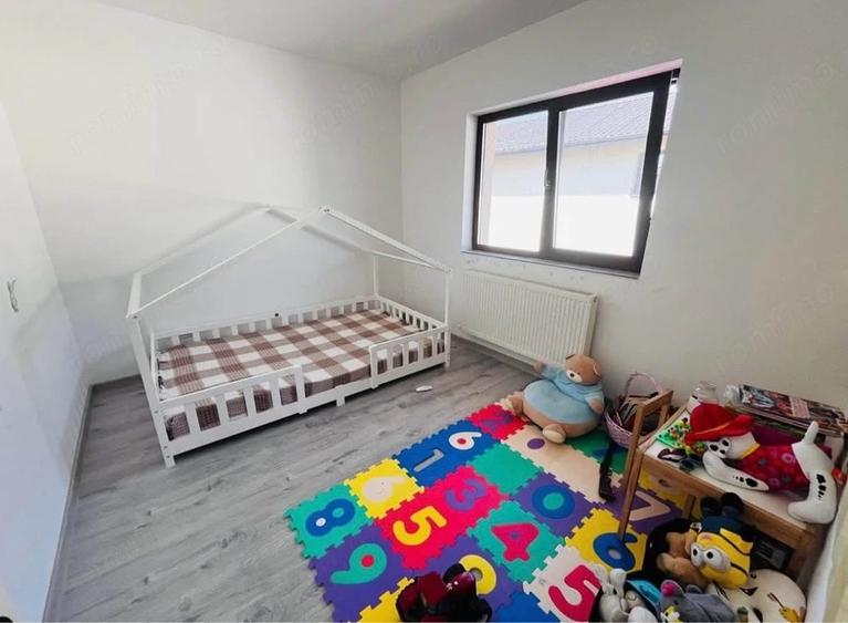 Casă cu 4 camere cu Teren 250 Mp în Cug