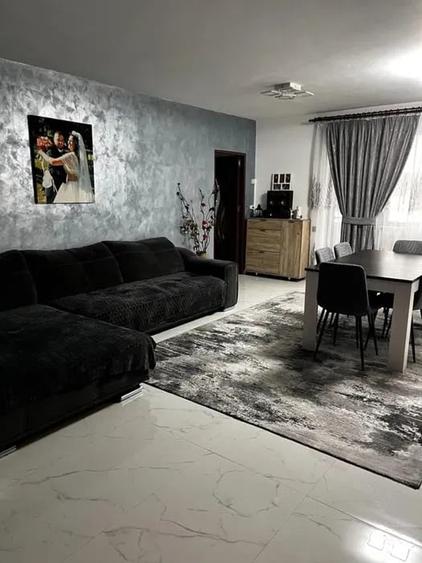 Apartament cu 2 camere semidecomandat, mobilat în Florești — fotografia 1