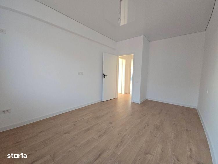 Apartament cu 3 camere decomandat în Dobroești