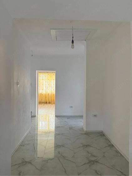 Casă cu 5 camere cu Teren 800 Mp în Central