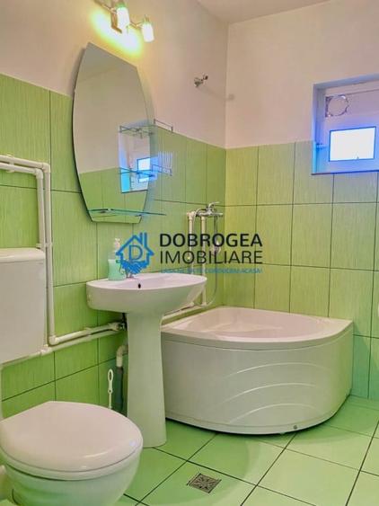 Apartament cu 2 camere decomandat, mobilat în Pelican
