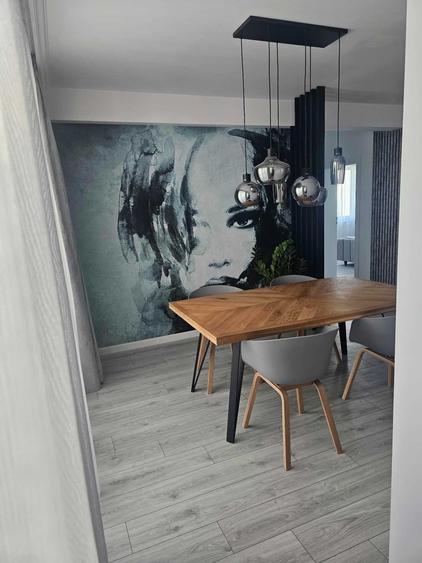 Apartament cu 3 camere semidecomandat în Obcini