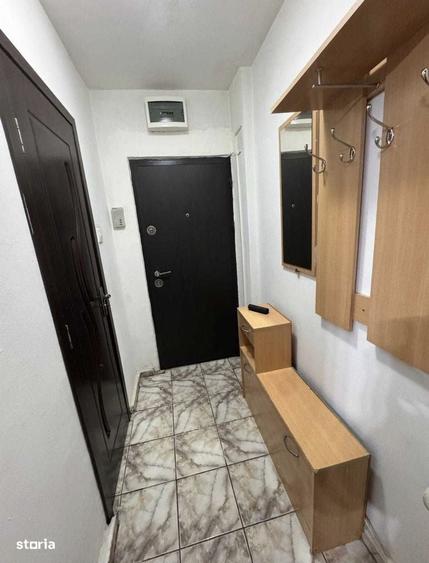 Apartament cu 2 camere în P-ța Doina