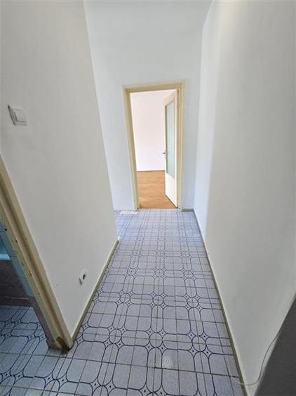 Garsonieră decomandată în Tătărași
