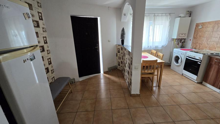 Casă individuală cu 2 camere cu Canalizare în Chitila