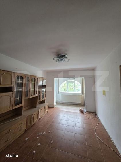 Apartament cu 4 camere în Mazepa 1