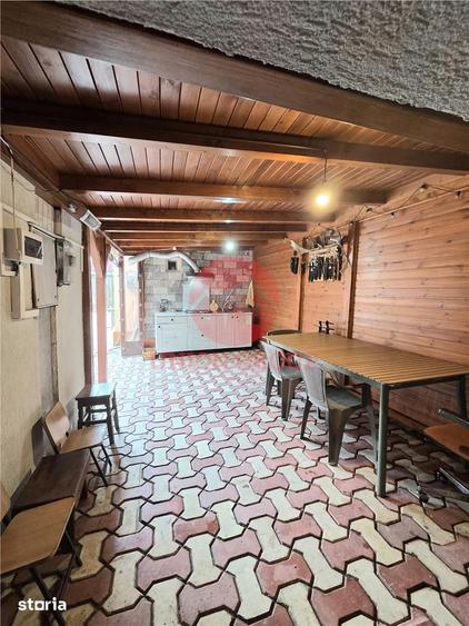 Casă cu 5 camere cu Teren 201 Mp în Central