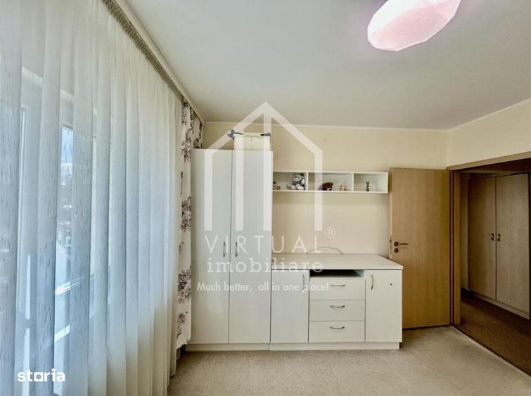 Apartament cu 3 camere decomandat în Terezian