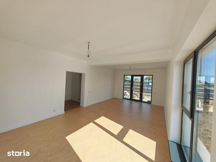Casă cu 4 camere cu Teren 450 Mp în Cernica