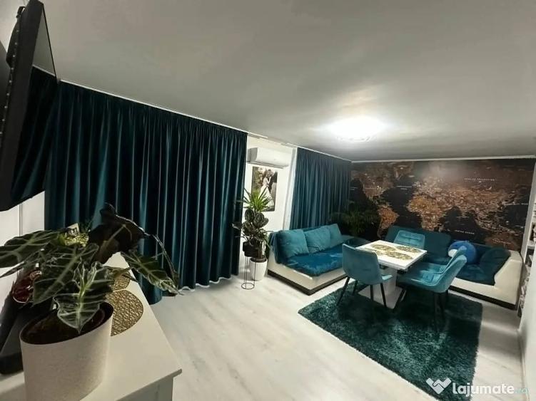 Apartament cu 2 camere decomandat în Central