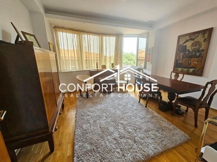 Apartament cu 3 camere decomandat, mobilat în Primăverii