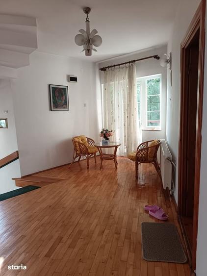 Casă cu 4 camere cu Teren 750 Mp în Nord