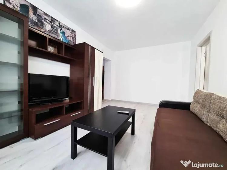 Apartament cu 2 camere semidecomandat în Malu Roșu