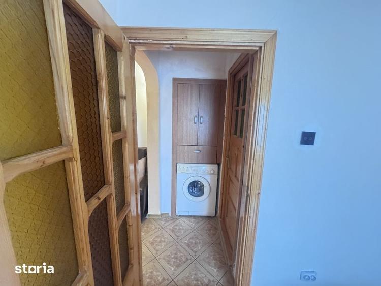 Apartament cu 2 camere decomandat în Mioriței