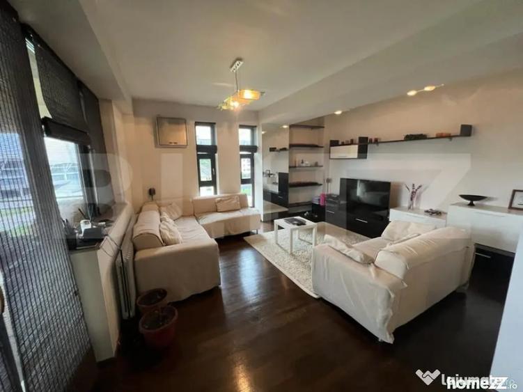 Apartament cu 3 camere decomandat în 1 Mai