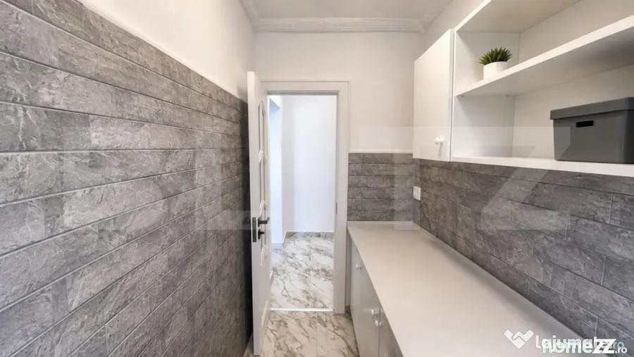 Apartament cu 2 camere semidecomandat în Solidarității
