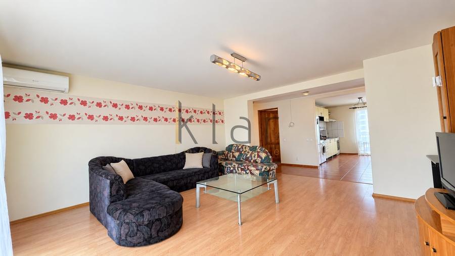 Apartament cu 3 camere decomandat, mobilat în Zorilor