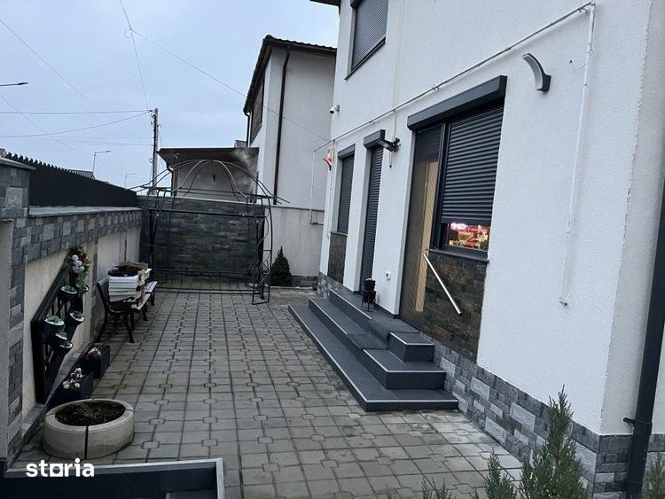 Casă cu 4 camere cu Teren 280 Mp în Valu lui Traian