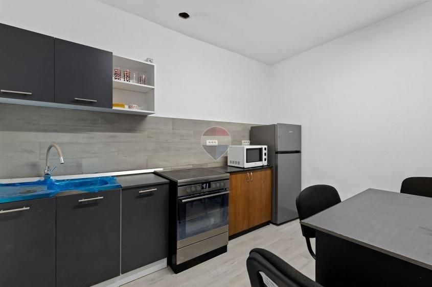 Casă individuală cu 4 camere cu Teren 140 Mp în Fortuna