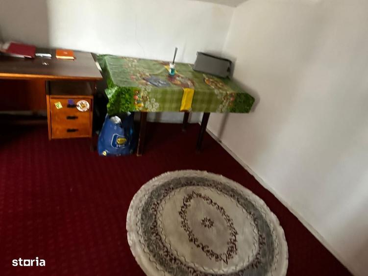 Casă cu 4 camere cu Teren 250 Mp în Călugareni