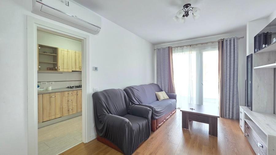 Apartament cu 2 camere semidecomandat în Bd. Laminorului